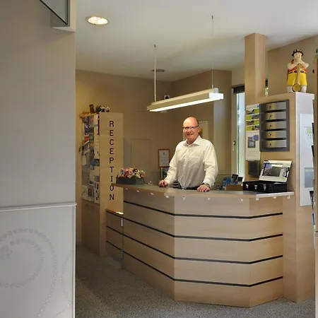 Derby - Action & Relax Hub Hotel