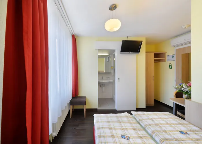 فندق Derby - Self Check-in إنترلاكن