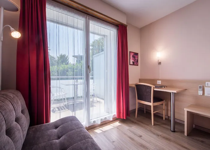 Derby - Self Check-in فندق