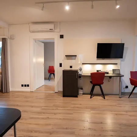 Hotel Derby - Self Check-in 3*