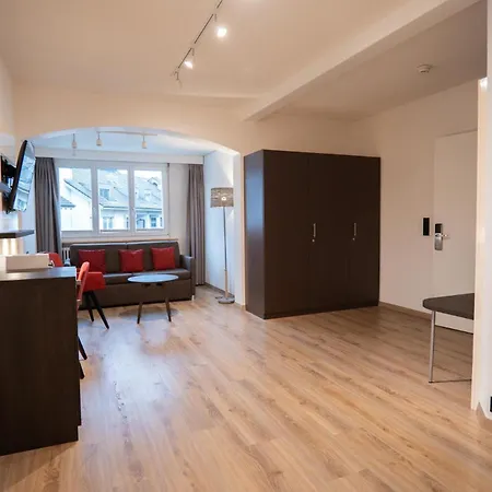 Derby - Self Check-in Hotel Entrelagos