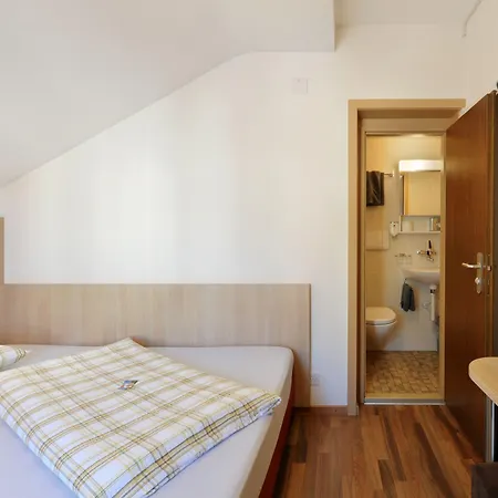 Hotel Derby - Self Check-in