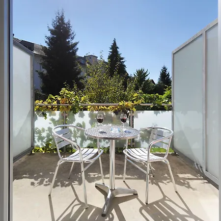 Derby - Self Check-in 3* Entrelagos