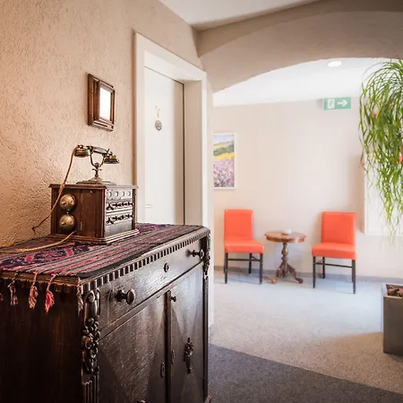 Derby - Self Check-in Entrelagos