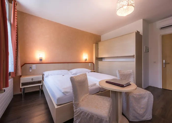 Derby - Self Check-in Hotel Entrelagos